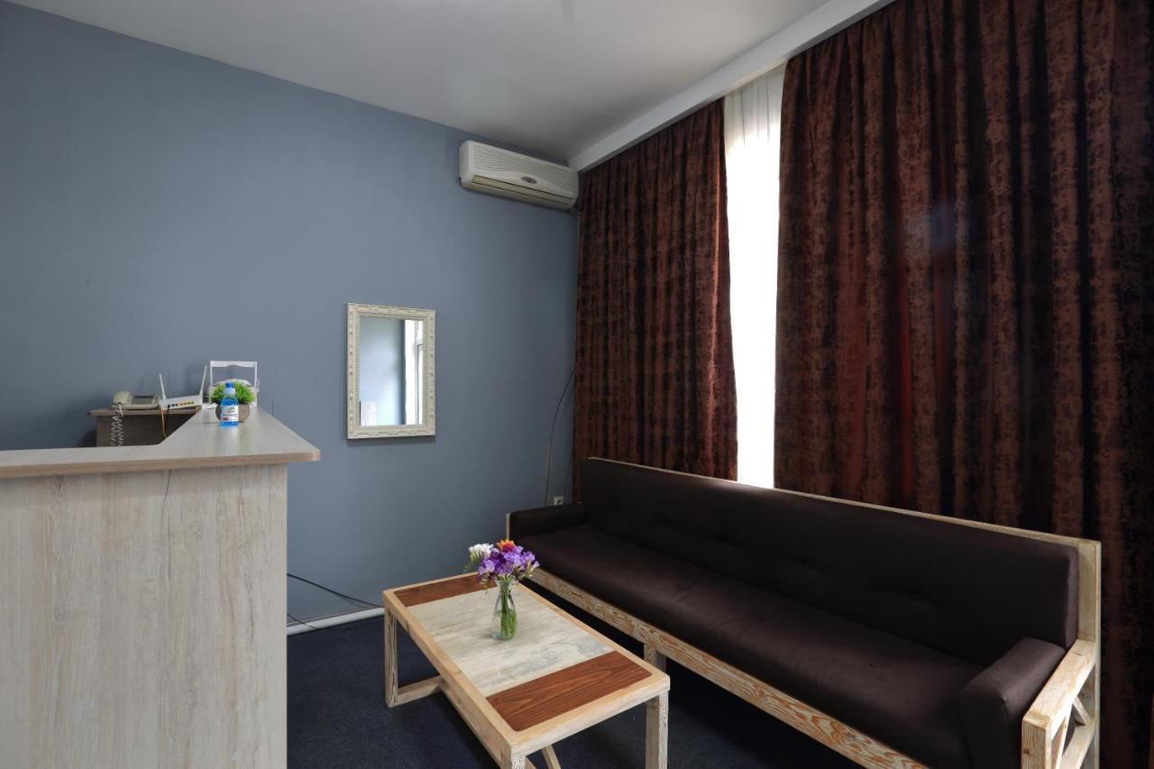 Hotel Evita Ташкент Экстерьер фото